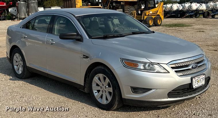 image for item ED4446 2012 Ford Taurus 