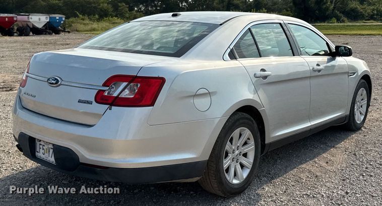 image for item ED4446 2012 Ford Taurus 
