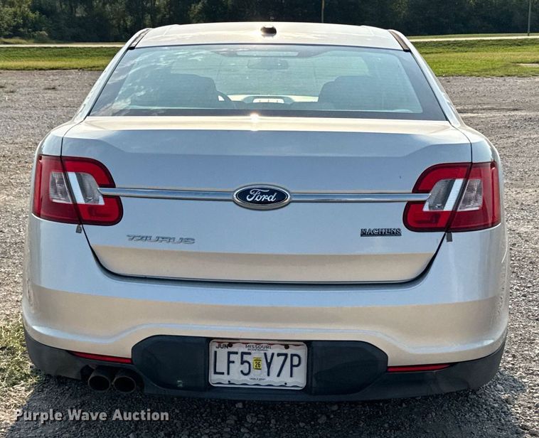 image for item ED4446 2012 Ford Taurus 