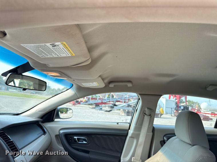 image for item ED4446 2012 Ford Taurus 