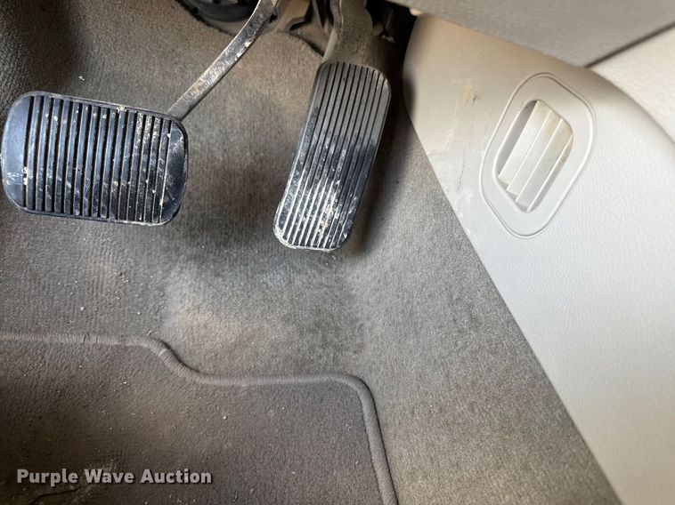 image for item ED4446 2012 Ford Taurus 