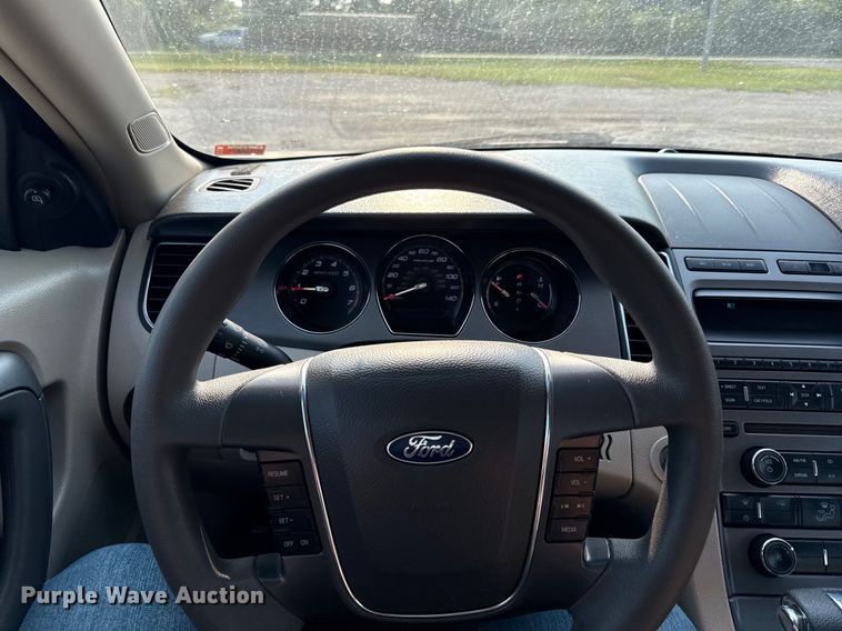 image for item ED4446 2012 Ford Taurus 