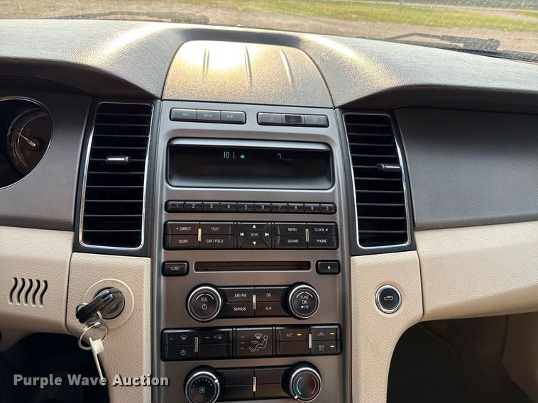 image for item ED4446 2012 Ford Taurus 