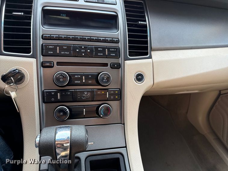 image for item ED4446 2012 Ford Taurus 