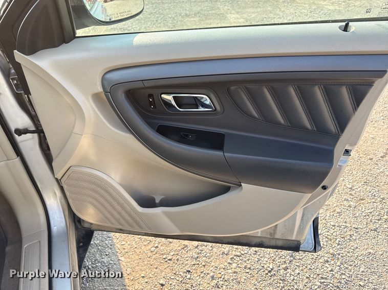 image for item ED4446 2012 Ford Taurus 