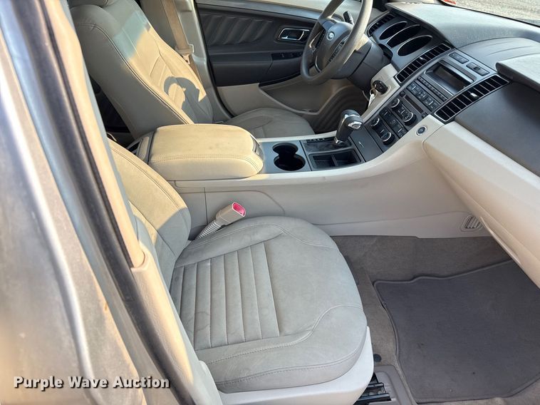 image for item ED4446 2012 Ford Taurus 