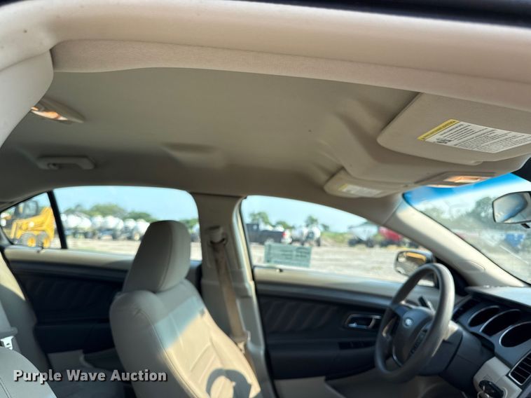 image for item ED4446 2012 Ford Taurus 