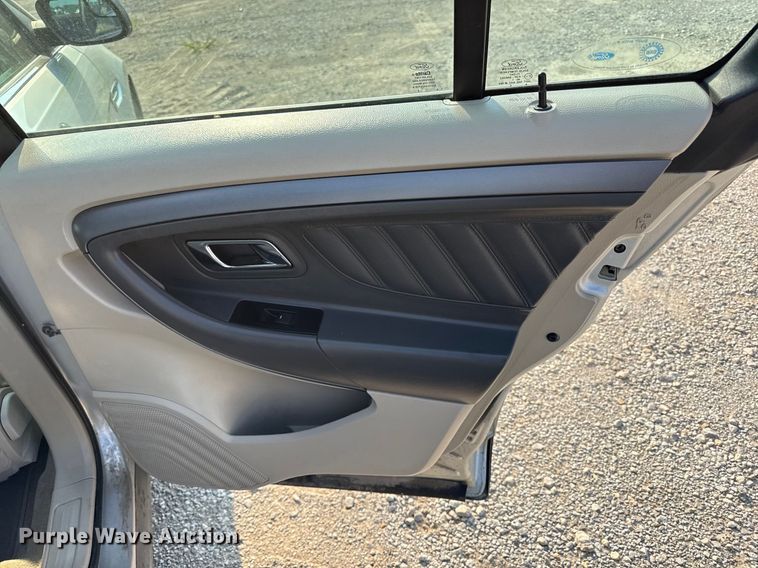 image for item ED4446 2012 Ford Taurus 