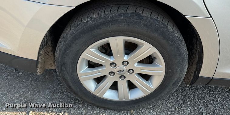 image for item ED4446 2012 Ford Taurus 