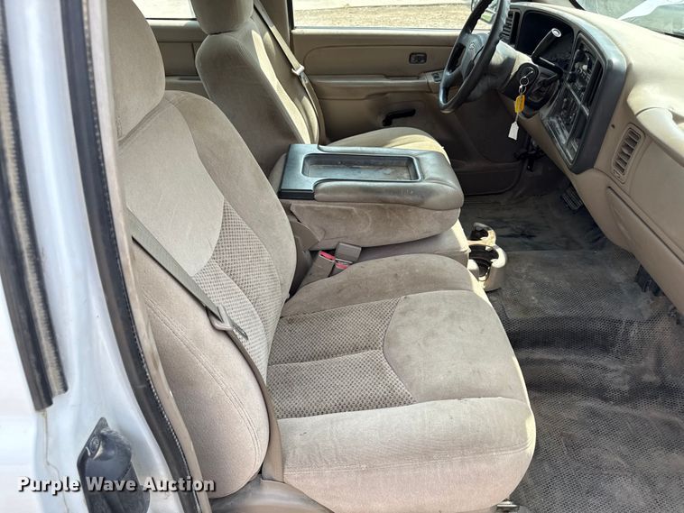 image for item ED4448 2007 Chevrolet Silverado 1500 Ext. Cab pickup truck