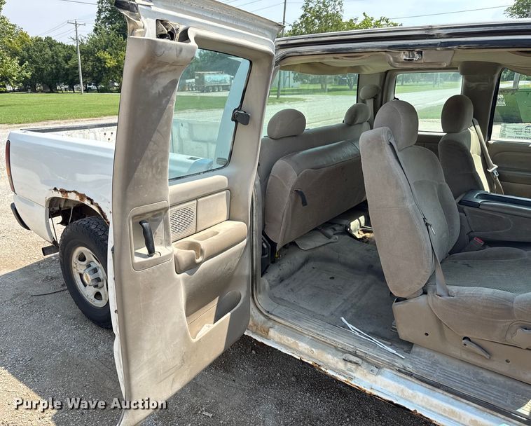 image for item ED4450 2002 Chevrolet Silverado Ext. Cab pickup truck