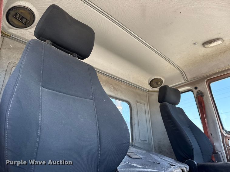 image for item ED5802 2016 Autocar refuse truck