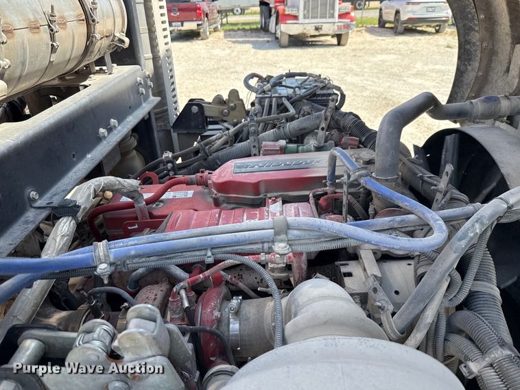 image for item ED5802 2016 Autocar refuse truck