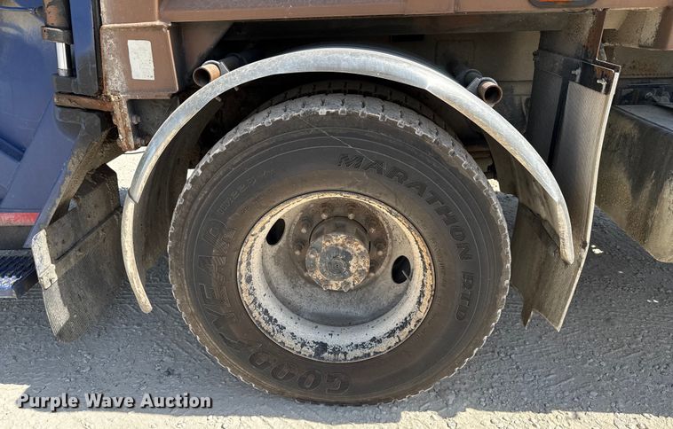 image for item ED5802 2016 Autocar refuse truck