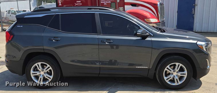 image for item EF1499 2021 GMC Terrain SUV