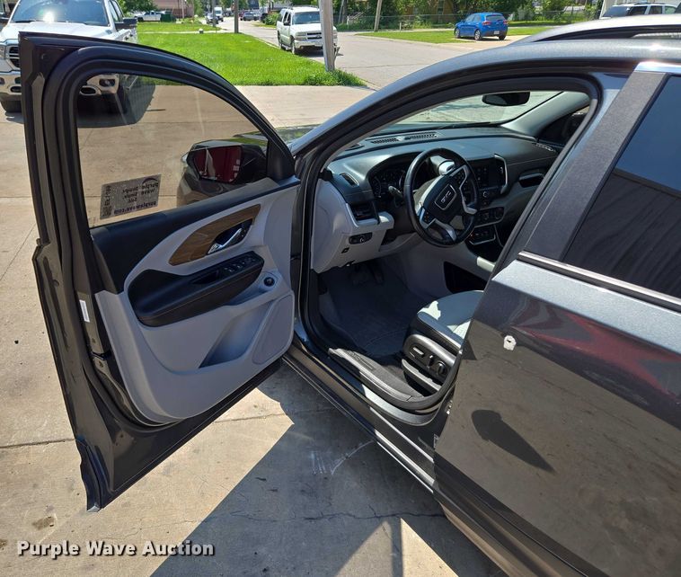 image for item EF1499 2021 GMC Terrain SUV