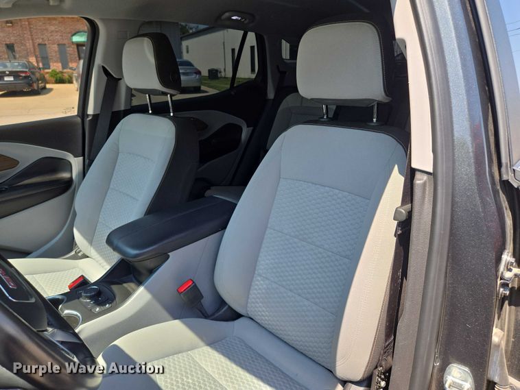 image for item EF1499 2021 GMC Terrain SUV