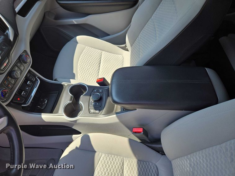 image for item EF1499 2021 GMC Terrain SUV