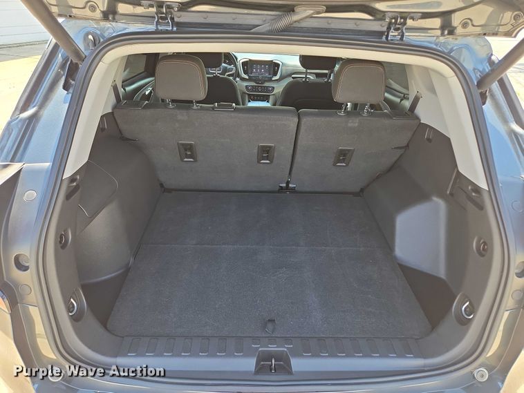 image for item EF1499 2021 GMC Terrain SUV