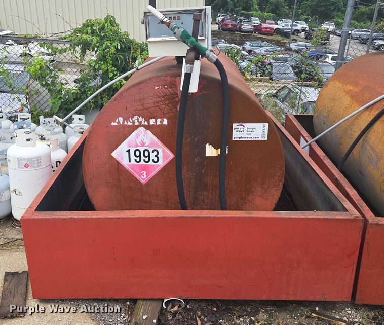 image for item EF1792 Fuel tank