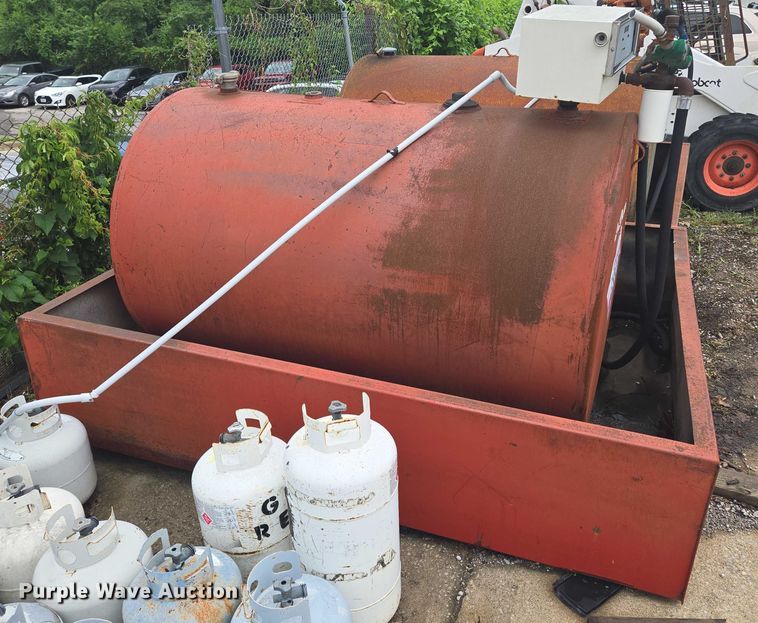 image for item EF1792 Fuel tank