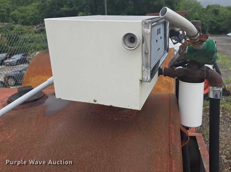 image for item EF1792 Fuel tank