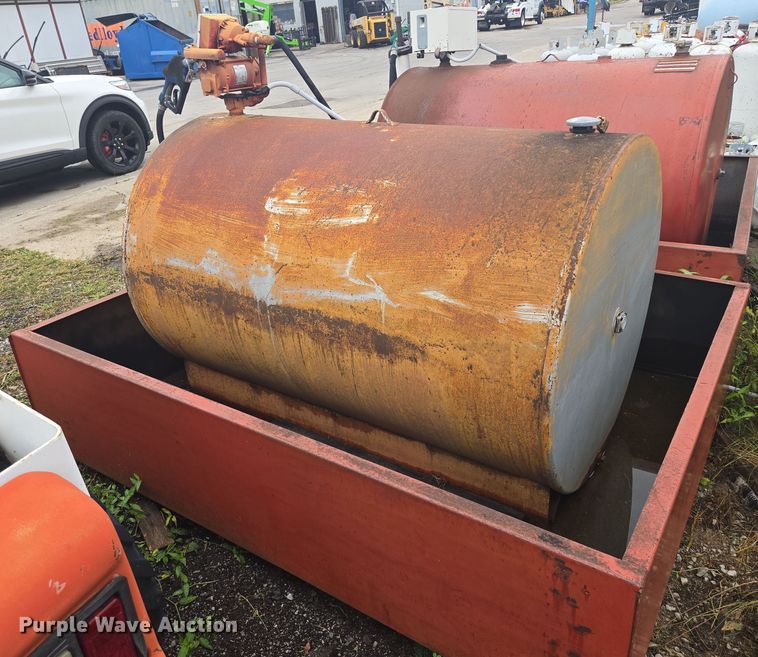 image for item EF1793 Fuel tank