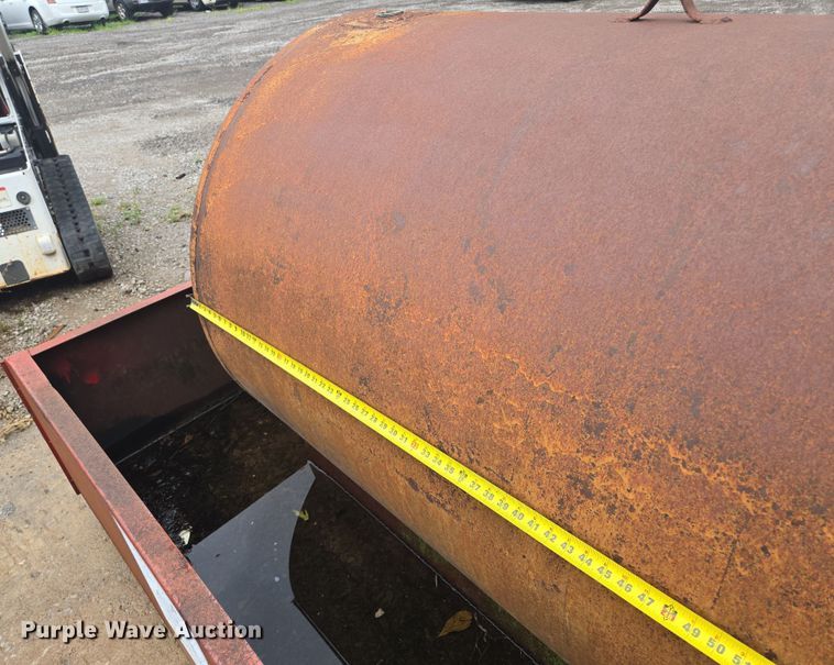 image for item EF1794 Fuel tank with containment vessel