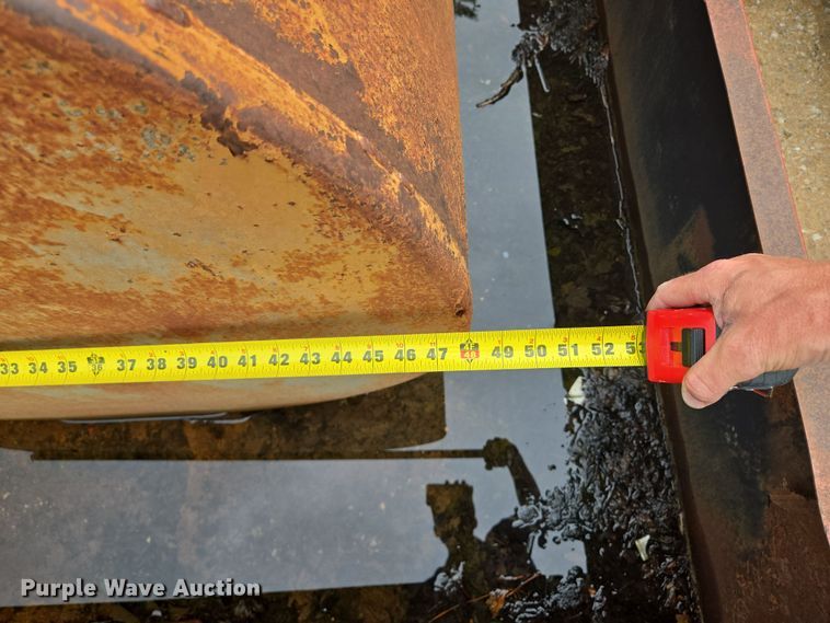 image for item EF1794 Fuel tank with containment vessel