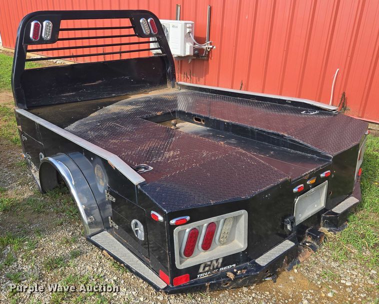 image for item EF1800 CM Truck Beds 501419 flatbed