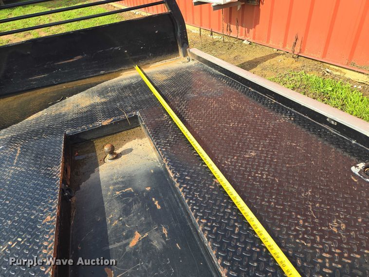 image for item EF1800 CM Truck Beds 501419 flatbed