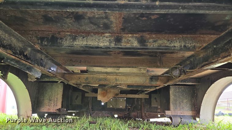 image for item EF1800 CM Truck Beds 501419 flatbed