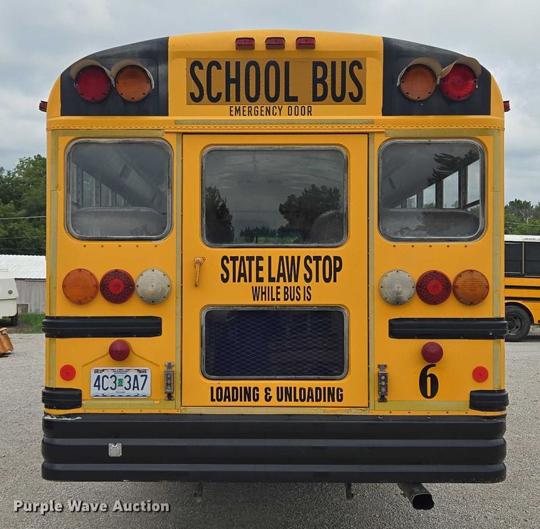image for item EF1802 2003 International 3000 school bus
