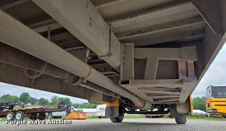 image for item EF1802 2003 International 3000 school bus