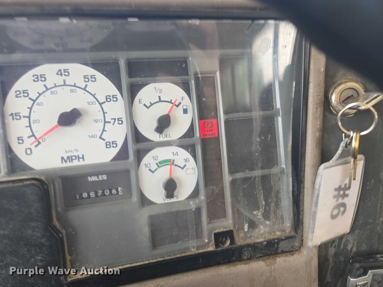 image for item EF1802 2003 International 3000 school bus