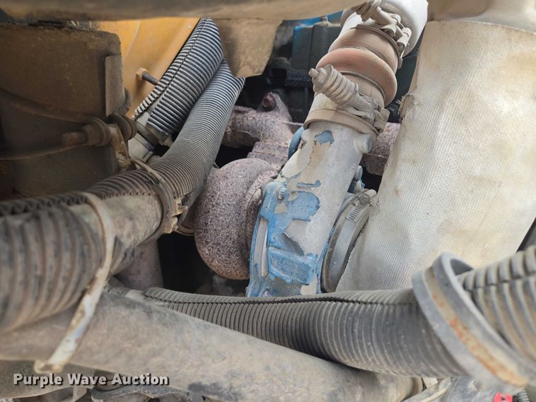 image for item EF1802 2003 International 3000 school bus