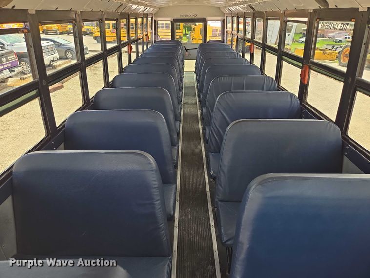 image for item EF1803 2007 Thomas Built B2 school bus