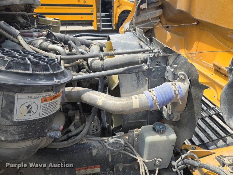 image for item EF1803 2007 Thomas Built B2 school bus