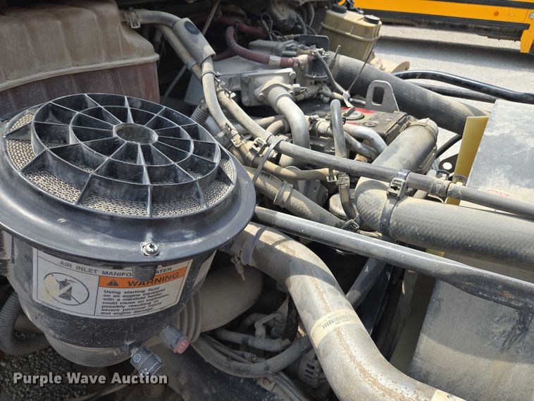 image for item EF1803 2007 Thomas Built B2 school bus