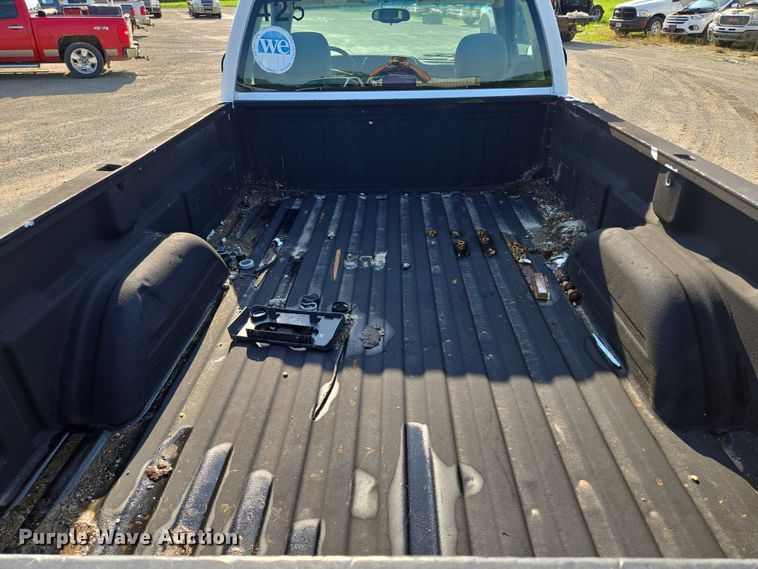 image for item EF1804 2007 GMC Sierra 1500 SL  pickup truck