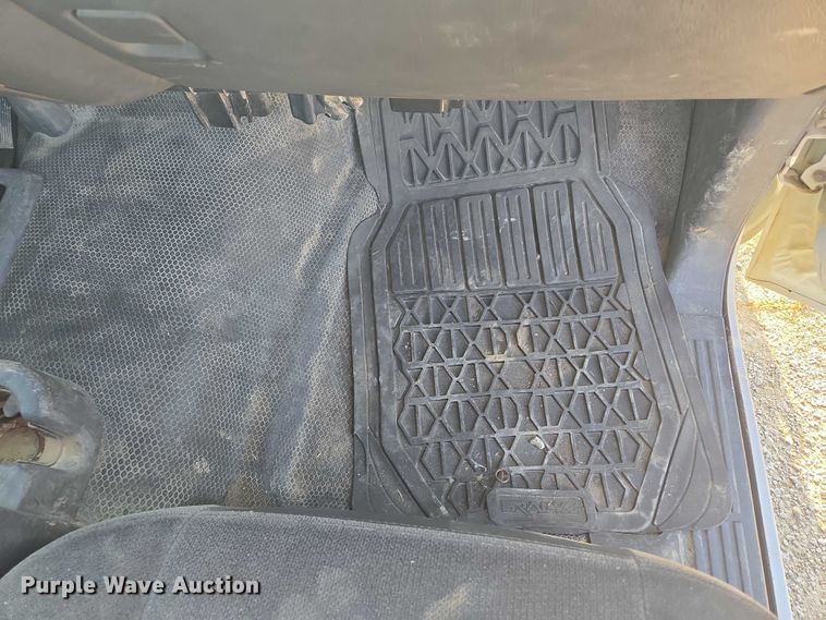 image for item EF1804 2007 GMC Sierra 1500 SL  pickup truck