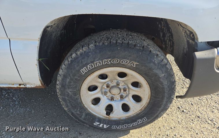 image for item EF1804 2007 GMC Sierra 1500 SL  pickup truck