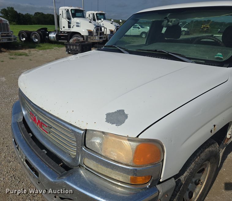 image for item EF1809 2006 GMC Sierra1500 SL  pickup truck