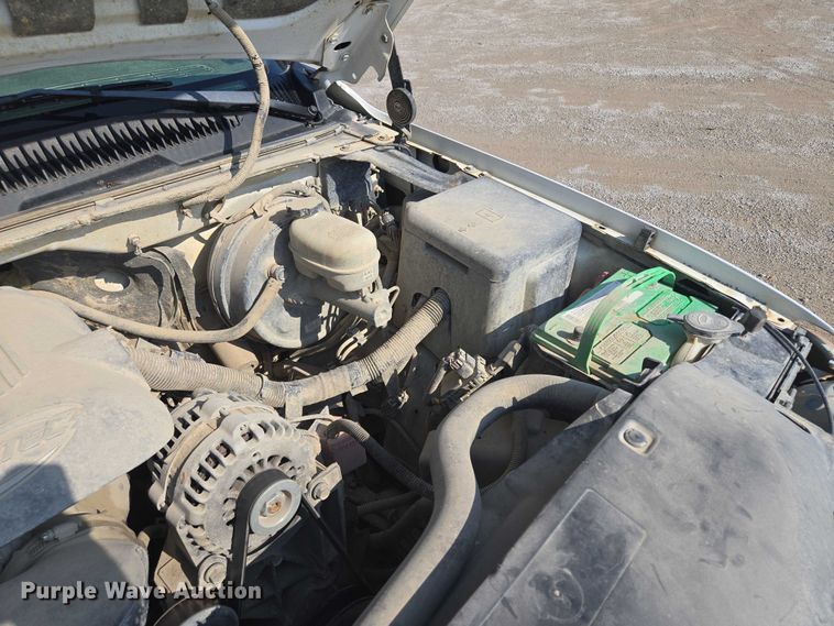 image for item EF1809 2006 GMC Sierra1500 SL  pickup truck