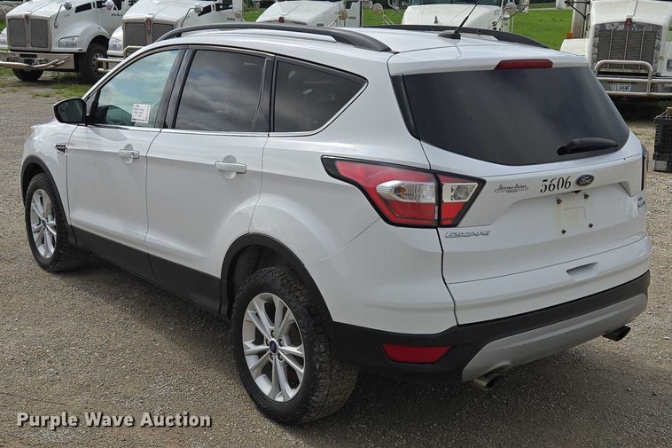 image for item EF1810 2018 Ford Escape SUV