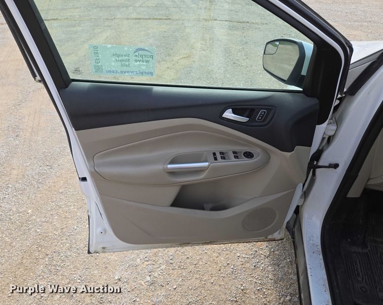 image for item EF1810 2018 Ford Escape SUV