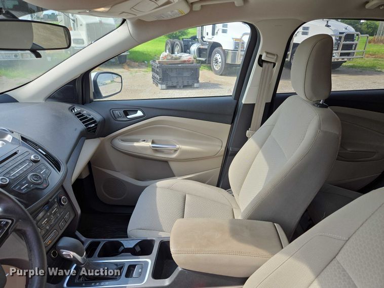 image for item EF1810 2018 Ford Escape SUV