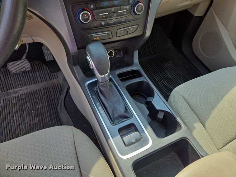 image for item EF1810 2018 Ford Escape SUV