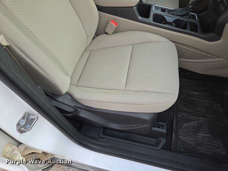 image for item EF1810 2018 Ford Escape SUV