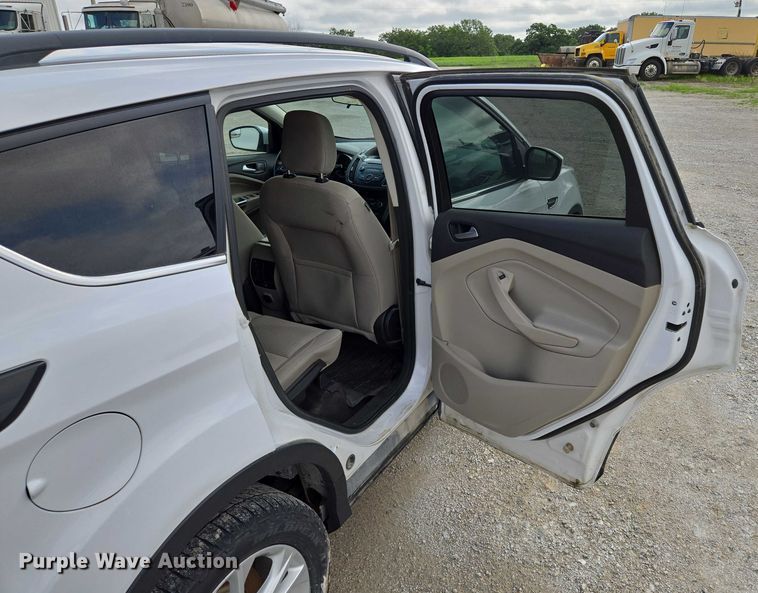 image for item EF1810 2018 Ford Escape SUV